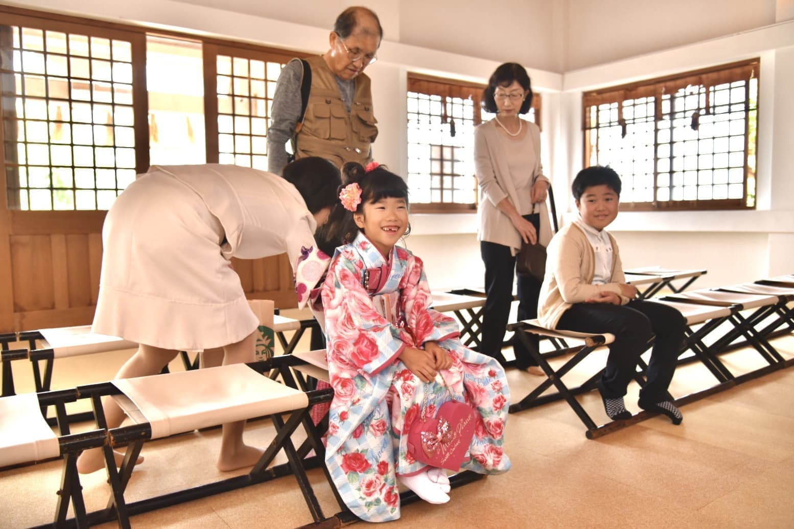 ご祈祷始まりますよ